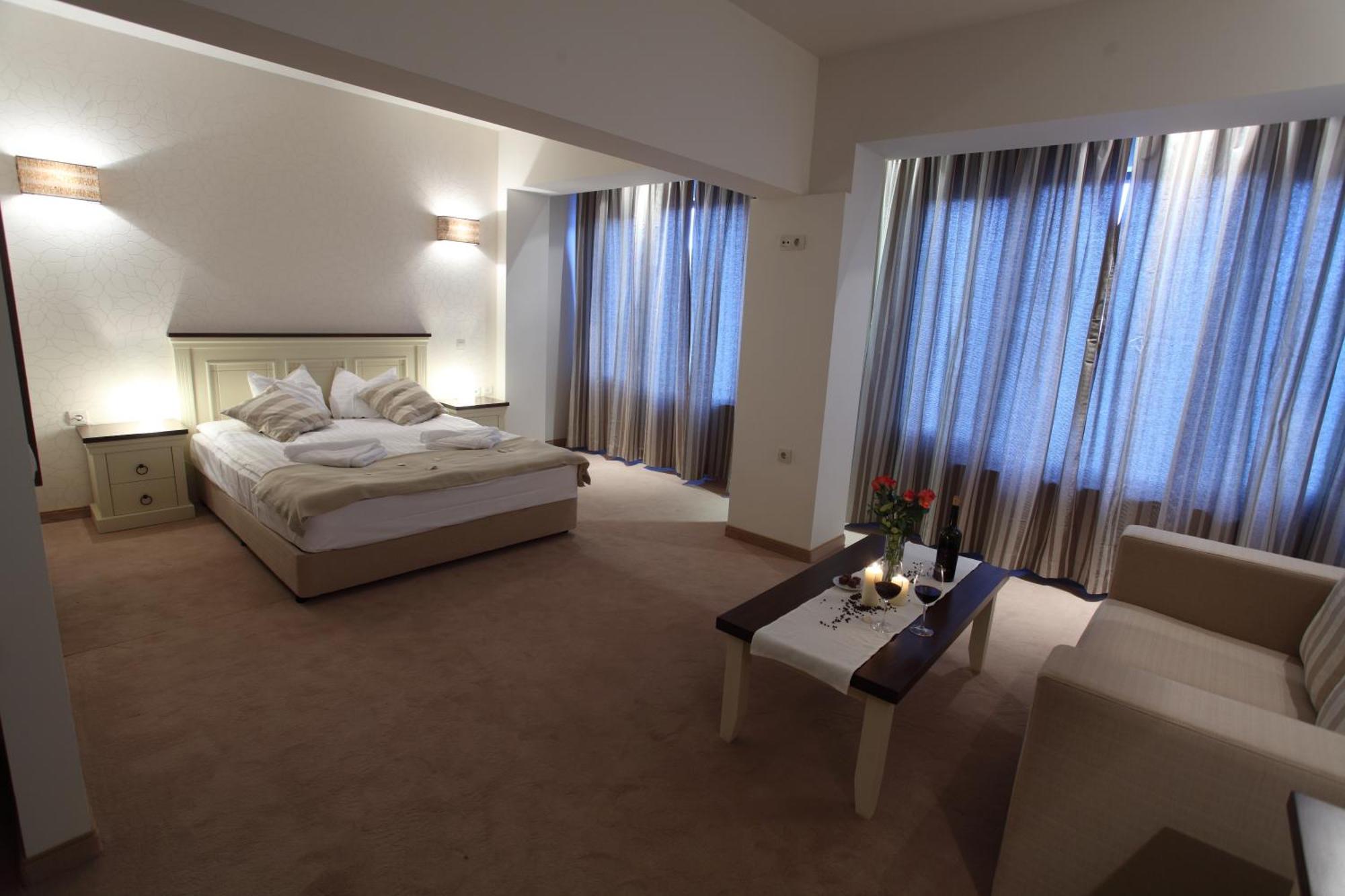 Hotel Par Avion Apriltsi  Extérieur photo