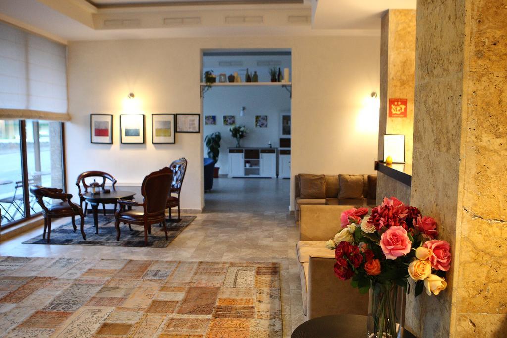 Hotel Par Avion Apriltsi  Extérieur photo
